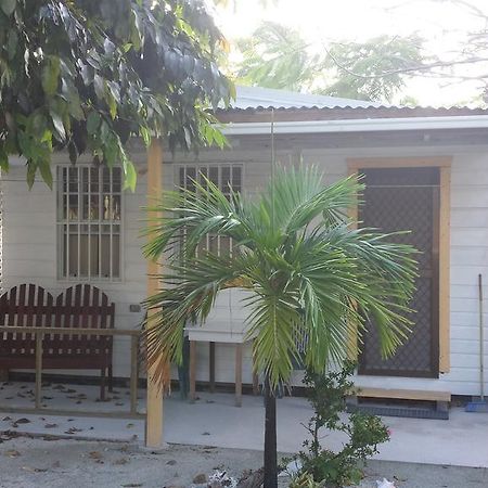 Jaguar Morning Star Caye Caulker Exterior foto